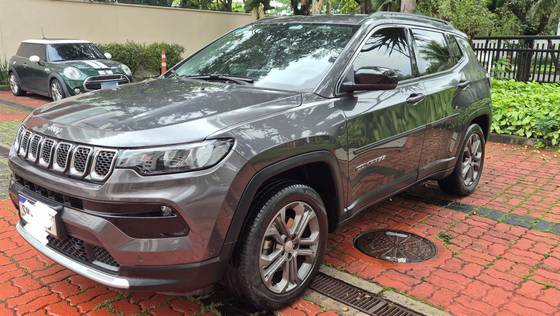 JEEP COMPASS 1.3 T270 TURBO FLEX LONGITUDE AT6 JEEP COMPASS 1.3 T270 TURBO FLEX LONGITUDE AT6